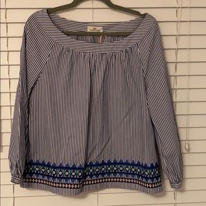 Vineyard vines navy stripped blouse